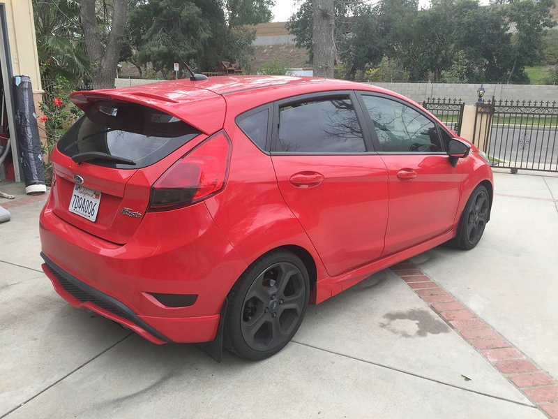 Illustration for article titled At $12,900, Could This 2014 Ford Fiesta ST Be The Red Rocket In Your Pocket?